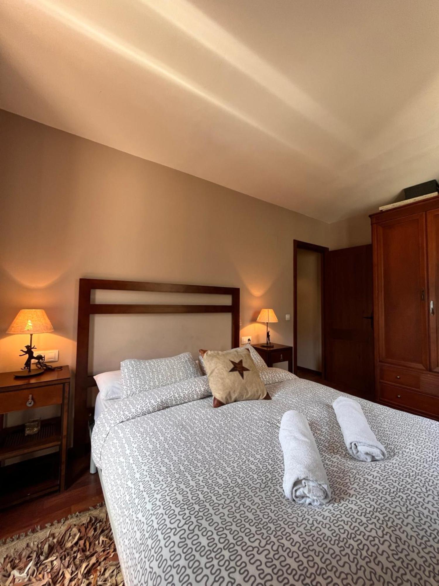 Luxury House Valencia D'Aneu Apartment Exterior foto