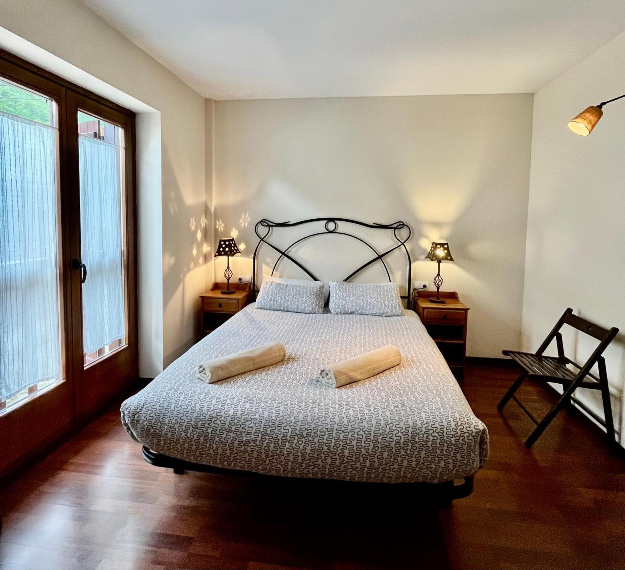Luxury House Valencia D'Aneu Apartment Exterior foto